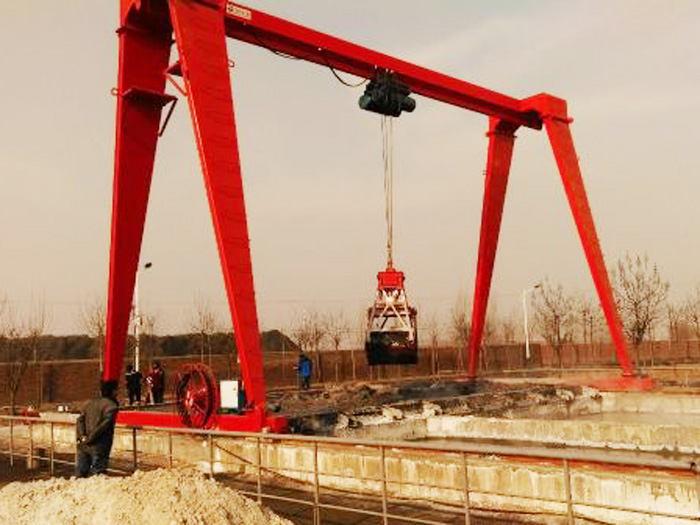 mhz門式抓斗起重機(jī)